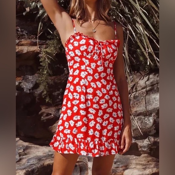 Rumor Red white floral print Spaghetti strap  mini dress ruffle hem. - Picture 14 of 14
